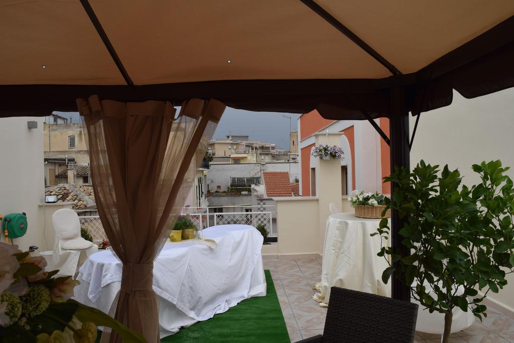 Domus Al Corso Con Servizio B&B Canosa di Puglia Δωμάτιο φωτογραφία