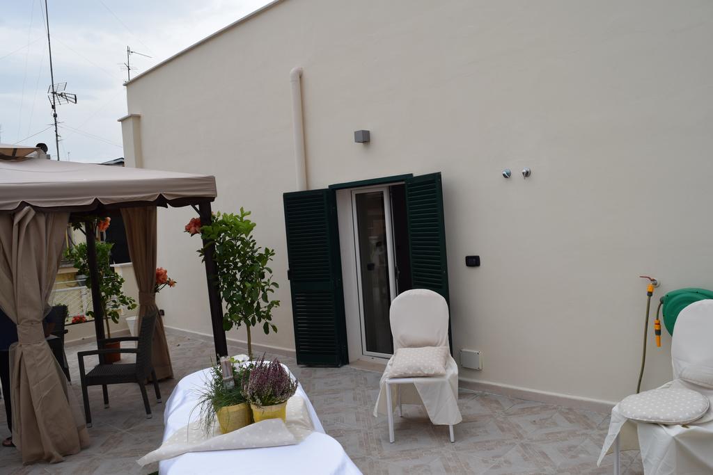 Domus Al Corso Con Servizio B&B Canosa di Puglia Εξωτερικό φωτογραφία