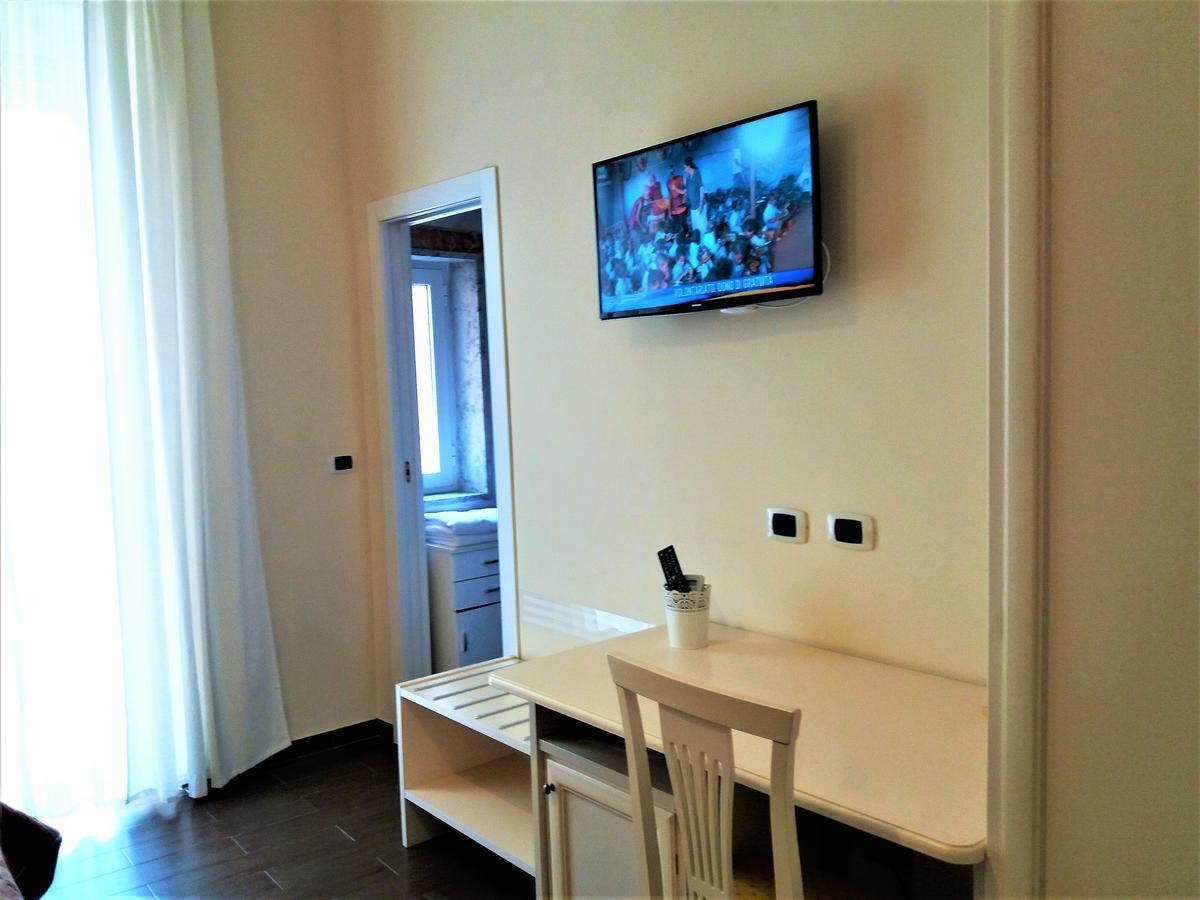 Domus Al Corso Con Servizio B&B Canosa di Puglia Εξωτερικό φωτογραφία
