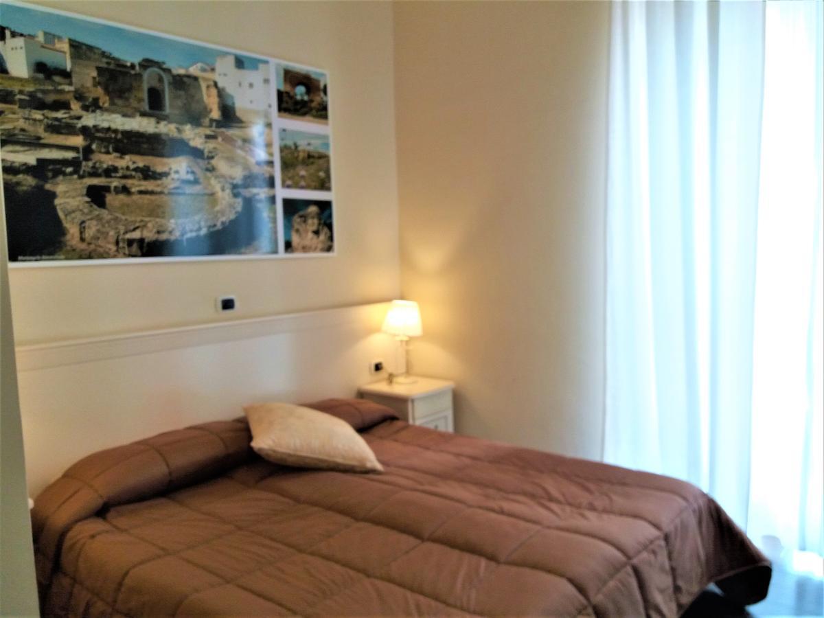 Domus Al Corso Con Servizio B&B Canosa di Puglia Εξωτερικό φωτογραφία